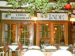 Blick auf den Platz des China-Restaurants