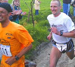 Enno Heidergott und Peter Steinke beim Ossiloop 2001